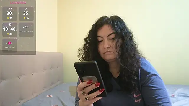 BBW MILF 4U online show from 02.24.25