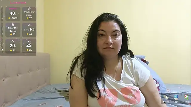 BBW MILF 4U online show from 03.01.25