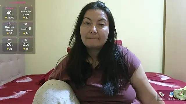BBW MILF 4U online show from 03.18.25