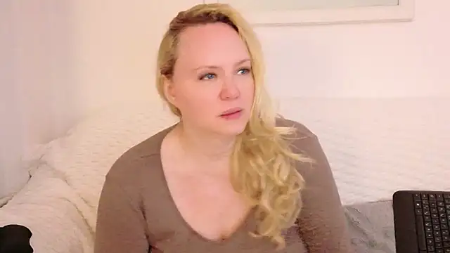 Sarah4you online show from 11.21.25