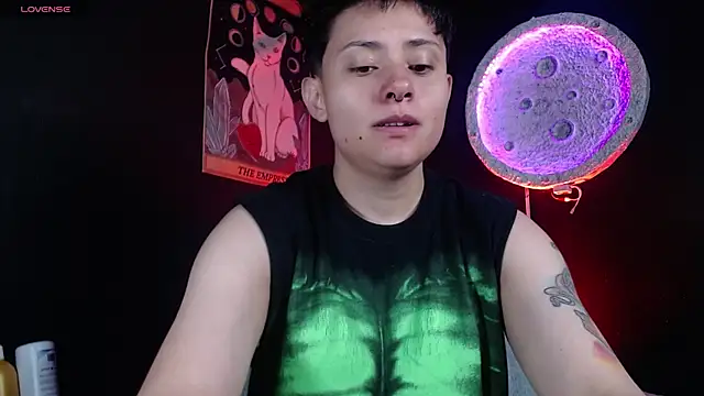 girl intense444 online show from 04.21.26