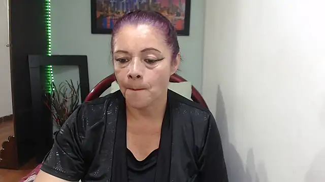 sexytitshot126 online show from 10.05.25