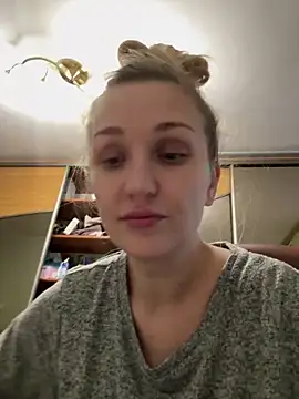 ModelEva online show from 12.14.25