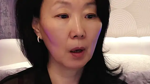 Asian legs online show from 01.23.25