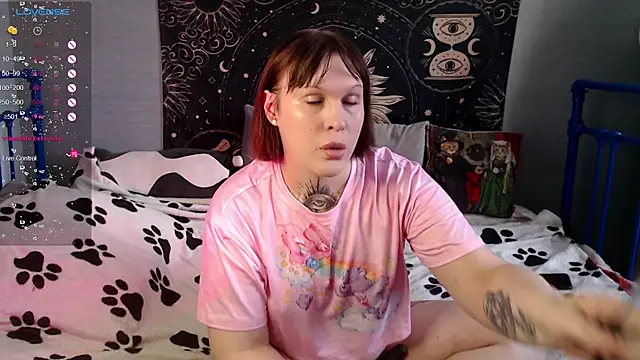 Snapshot of ivamayy chatting on 05.21.26 ivamayy online show from 05.21.26
