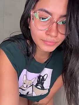 PaulinaBelushi online show from 12.11.24