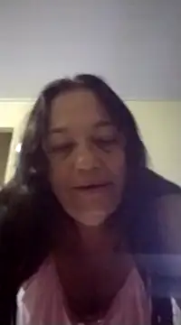 Snapshot of catdool chatting on 02.14.25 catdool online show from 02.14.25