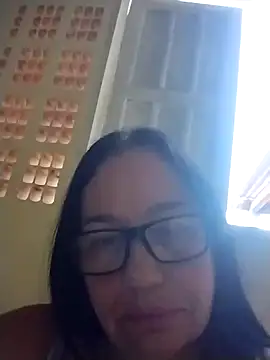 Snapshot of catdool chatting on 02.18.25 catdool online show from 02.18.25