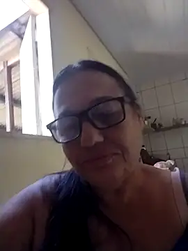 Snapshot of catdool chatting on 02.23.25 catdool online show from 02.23.25