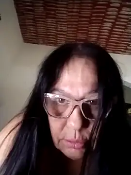 Snapshot of catdool chatting on 09.25.25 catdool online show from 09.25.25