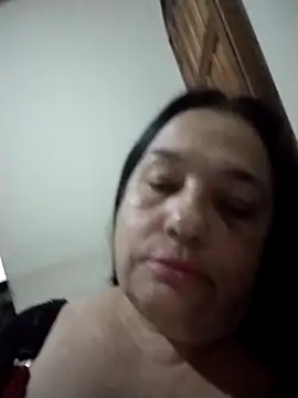 Snapshot of catdool chatting on 11.20.25 catdool online show from 11.20.25