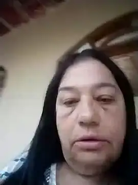 Snapshot of catdool chatting on 11.28.25 catdool online show from 11.28.25