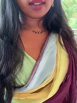 Dhiyapink online show from 03.12.25