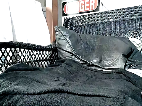 HungHawaiian808xh online show from 10.31.25