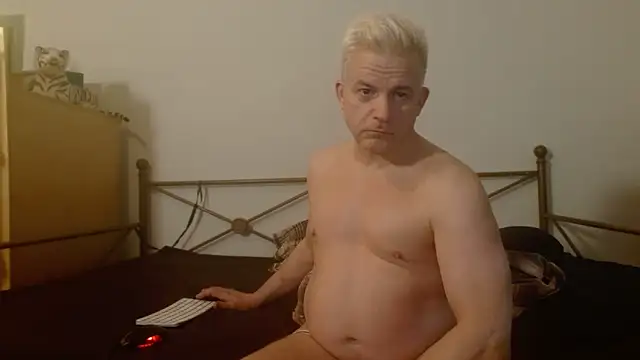 Snapshot of Dragonnyc@xh chatting on 11.07.25 Dragonnycxh online show from 11.07.25