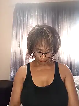Hotgrannyx online show from 11.11.25