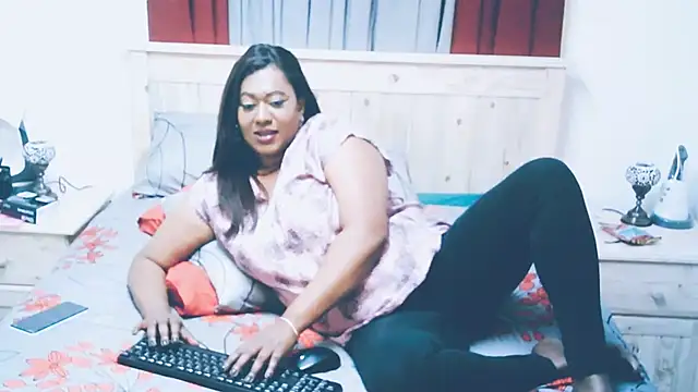 Indianlust69 online show from 10.06.25