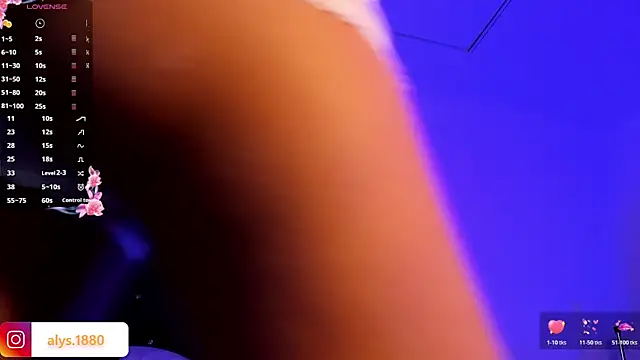 alysson 18 online show from 11.26.25