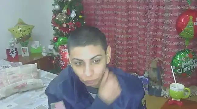 Snapshot of hotSANDRA_STARR chatting on 12.21.24 hotSANDRA STARR online show from 12.21.24