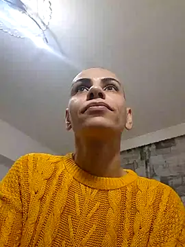 Snapshot of hotSANDRA_STARR chatting on 03.17.25 hotSANDRA STARR online show from 03.17.25