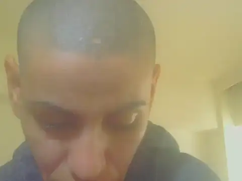 Snapshot of hotSANDRA_STARR chatting on 10.22.25 hotSANDRA STARR online show from 10.22.25