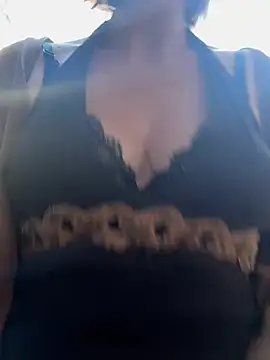 TopsyWilde online show from 01.07.25