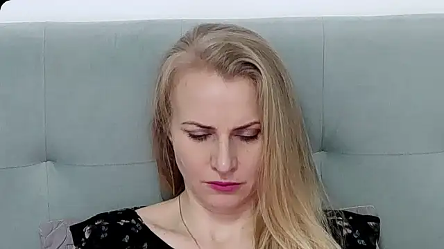 K  Adrienne online show from 03.23.26