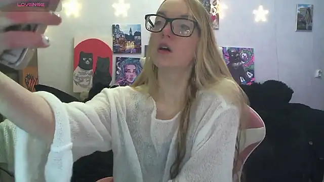 SecretSophia online show from 01.09.26