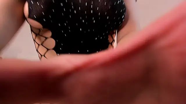 Snapshot of Kim_Blane chatting on 12.29.24 Kim Blane online show from 12.29.24