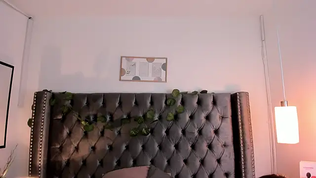 Snapshot of Kim_Blane chatting on 01.25.25 Kim Blane online show from 01.25.25