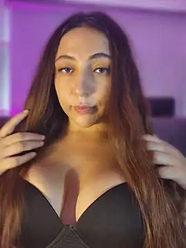 VickyHoult online show from 02.17.26