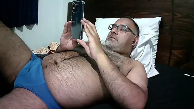 PhillDrake11 online show from 04.16.26