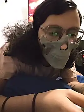 HardestPepe online show from 04.11.26