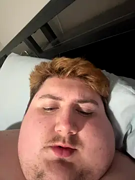 Snapshot of Bigloadsforyou69 chatting on 10.30.25 Bigloadsforyou69 online show from 10.30.25