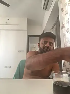 Snapshot of HIMSEXY chatting on 01.14.25 HIMSEXY online show from 01.14.25