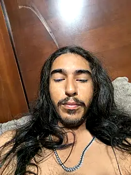 Snapshot of jrrichforever chatting on 11.16.25 jrrichforever online show from 11.16.25