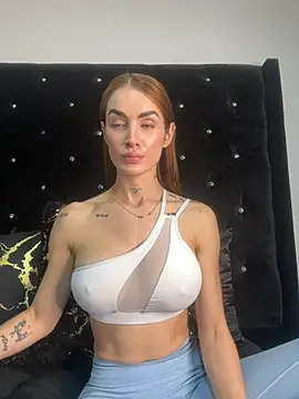 SofiaCarter online show from 12.21.24