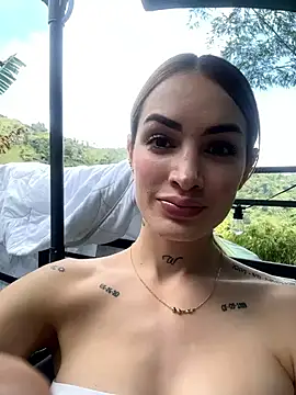 SofiaCarter online show from 03.02.25