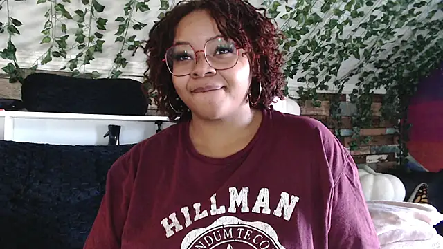 Snapshot of -khayaparker chatting on 12.26.24 -khayaparker online show from 12.26.24