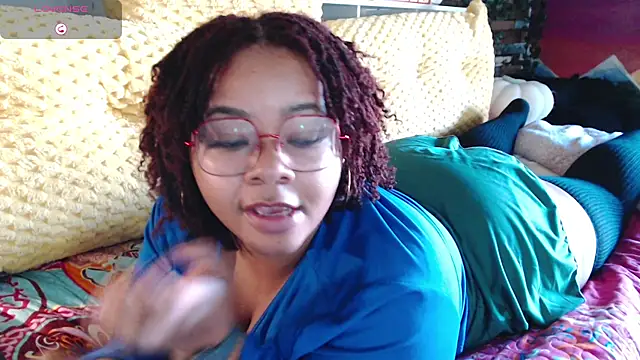 Snapshot of -khayaparker chatting on 01.03.25 -khayaparker online show from 01.03.25