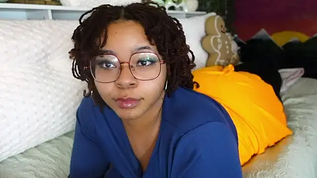 Snapshot of -khayaparker chatting on 03.09.25 -khayaparker online show from 03.09.25