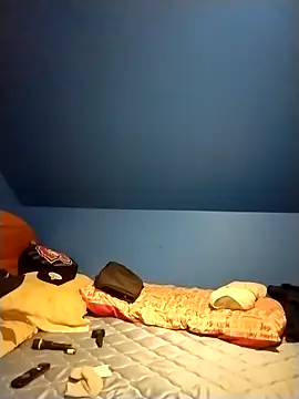 MirthildaVenza online show from 10.30.25