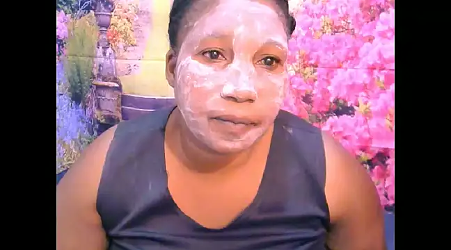 Snapshot of mysticeboney chatting on 01.27.25 mysticeboney online show from 01.27.25