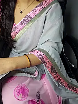 aliyaah singh online show from 10.28.25