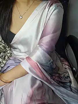 Snapshot of aliyaah_singh chatting on 01.06.26 aliyaah singh online show from 01.06.26