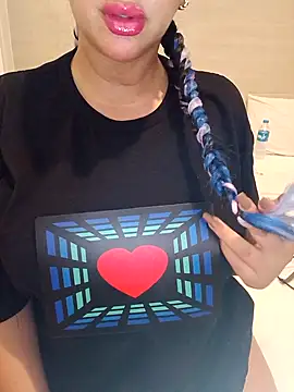 Queen sousou online show from 03.10.26