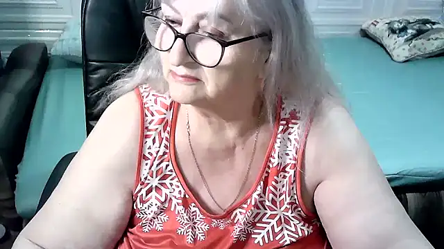 LolkaAlyss online show from 12.18.25