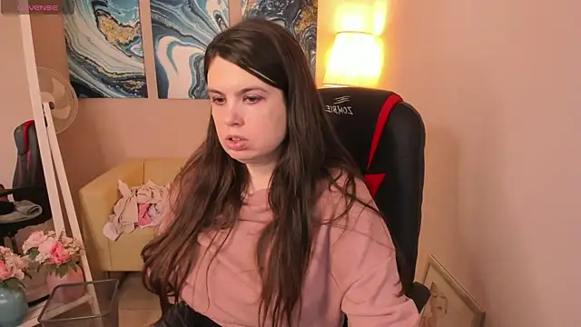 BattyMoll online show from 01.07.25