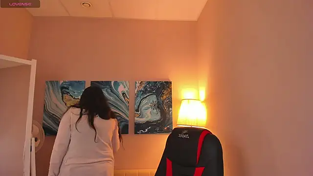 BattyMoll online show from 01.08.25