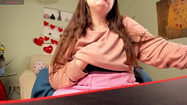 BattyMoll online show from 02.16.25